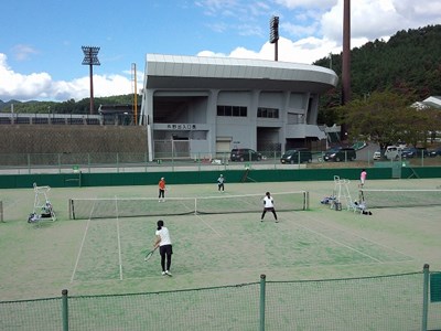 松本市浅間温泉庭球場